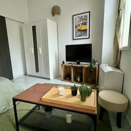 Le Cactus, Proche De La Gare Apartmán