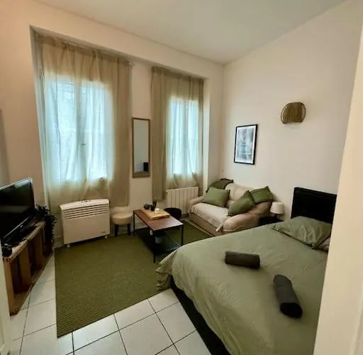 Le Cactus, Proche De La Gare Apartmán *