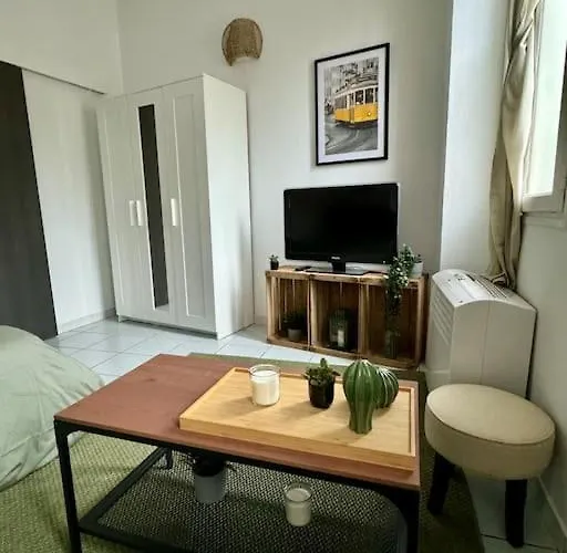 Le Cactus, Proche De La Gare Apartmán